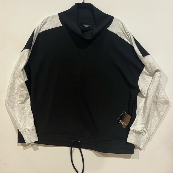 (New With Tags) Simply Vera Wang Women's XXL black & white Sweater - Picture 3 of 9